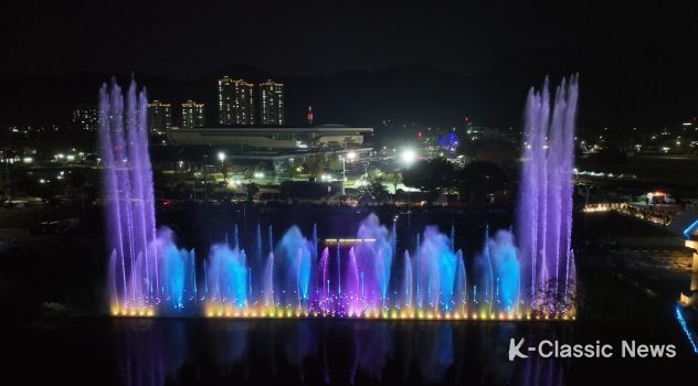 화순꽃강길 음악분수대, 4월부터 공연 시간 변경...저녁 8시