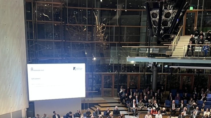 [노유경 리뷰] 옛 연방의회 본회의장에서 열린 콘라트 아데나워 탄생 150주년 기념행사 현장 기록