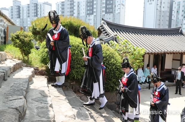 당진향교 공기 2573년 춘기 석전 봉행 열려