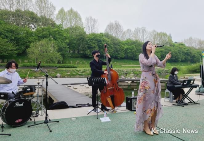 2021꽃자리콘서트