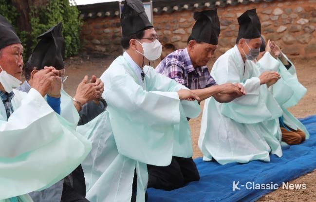 무장향교 고유제