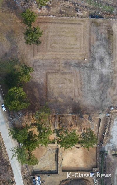 부여 군수리사지 원경(남→북)