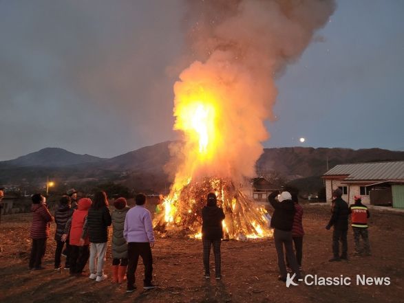 장수군 계남면 달집태우기 행사 성료