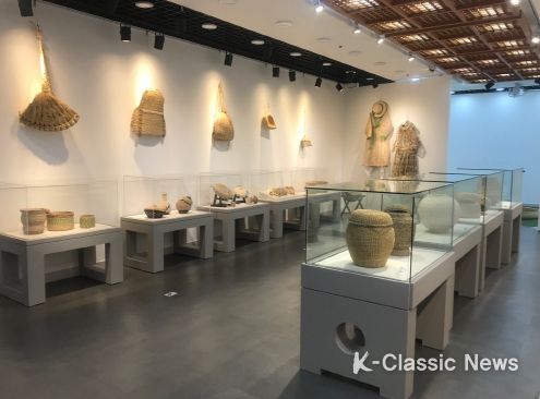 충북도 미동산수목원 특별기획전‘짚과 풀로 여미다’개최