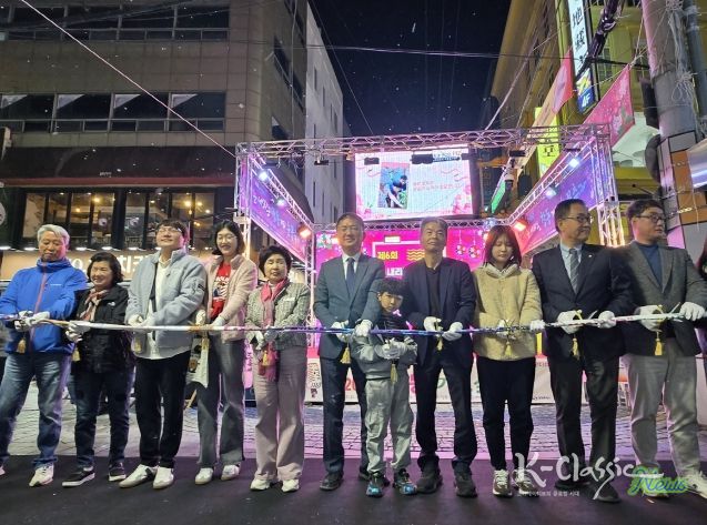 “국화축제에서 창동 눈꽃거리까지 가을의 끝에서 겨울을 만나다”