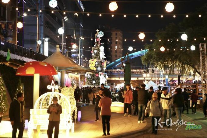 지난해 2024 관악별빛산책이 개최된 별빛내린천 전경