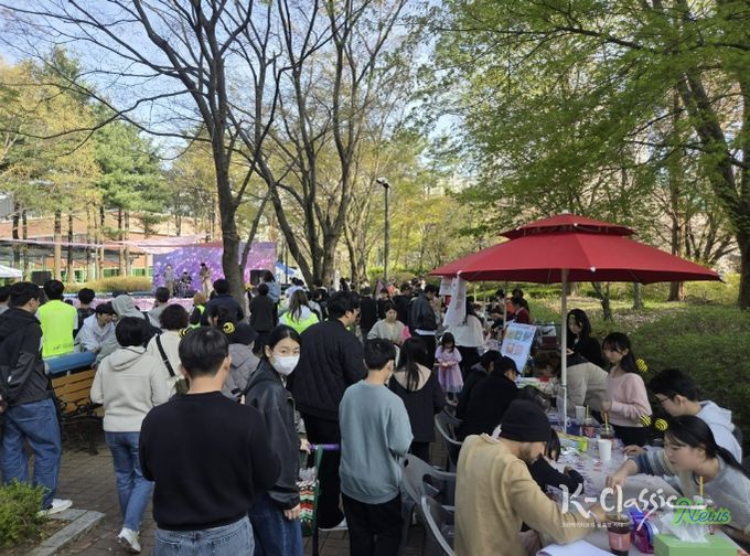 성남시청소년청년재단 서현유스센터, 탄천 벚꽃길서 '봄이 왔서현!' 봄꽃축제 성료